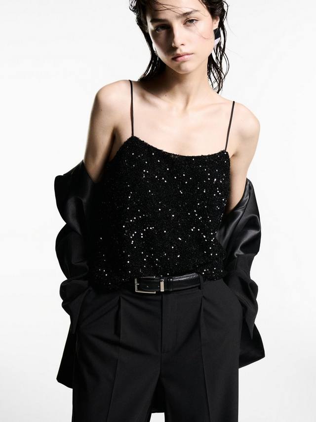 Топ с блестками xlenju Mango, черный
Топ с блестками xlenju Mango, черный