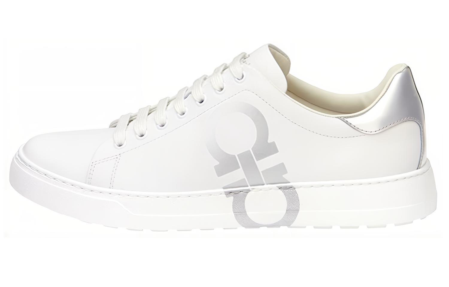 Ferragamo Стильные низкие кроссовки для скейтбординга GANCINI, мужские, серебристо-белые
Ferragamo Стильные низкие кроссовки для скейтбординга GANCINI, мужские, серебристо-белые