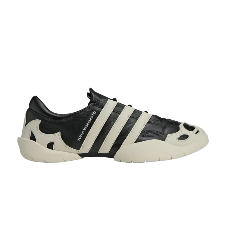 Кроссовки Adidas Y-3 Regu 2002, Black Alumina
Кроссовки Adidas Y-3 Regu 2002, Black Alumina