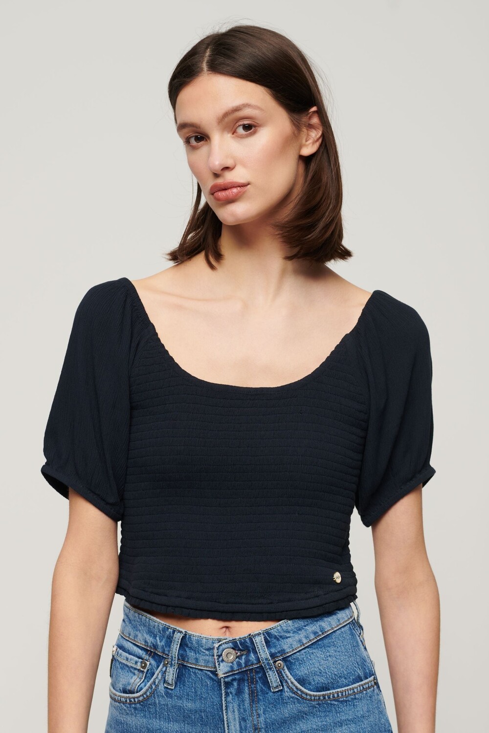 Топ с короткими рукавами из присборенной ткани Superdry, синий
Топ с короткими рукавами из присборенной ткани Superdry, синий