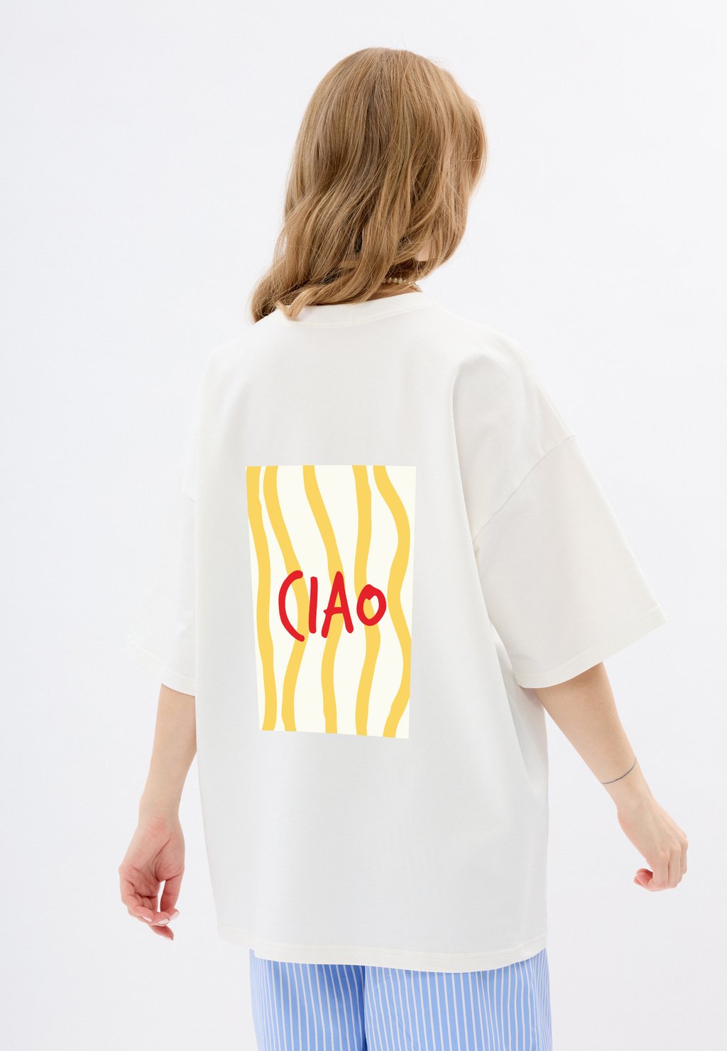 Футболка с принтом MIRONS, кремовый
Футболка с принтом MIRONS, кремовый