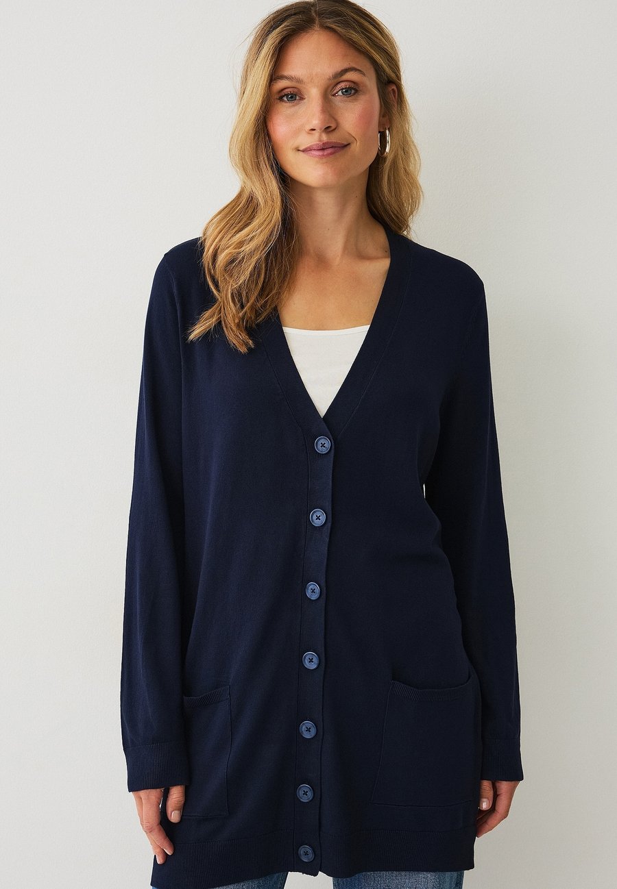 Кардиган Ellos Collection MIT TASCHEN, Marine/Dark Blue
Кардиган Ellos Collection MIT TASCHEN, Marine/Dark Blue