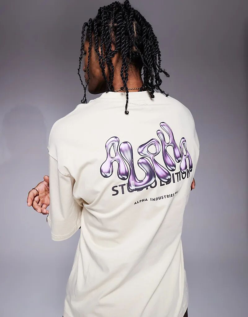 Футболка Alpha с принтом логотипа на спине в виде пузырьков, кремового цвета Alpha Industries
Футболка Alpha с принтом логотипа на спине в виде пузырьков, кремового цвета Alpha Industries