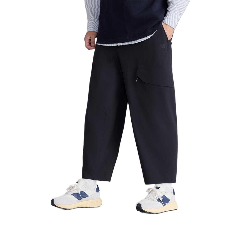 New Balance Повседневные брюки NB Unisex Black
New Balance Повседневные брюки NB Unisex Black