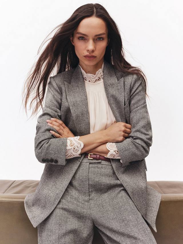 Текстурированный дабл-брезентовый блейзер Darlton Reiss
Текстурированный дабл-брезентовый блейзер Darlton Reiss