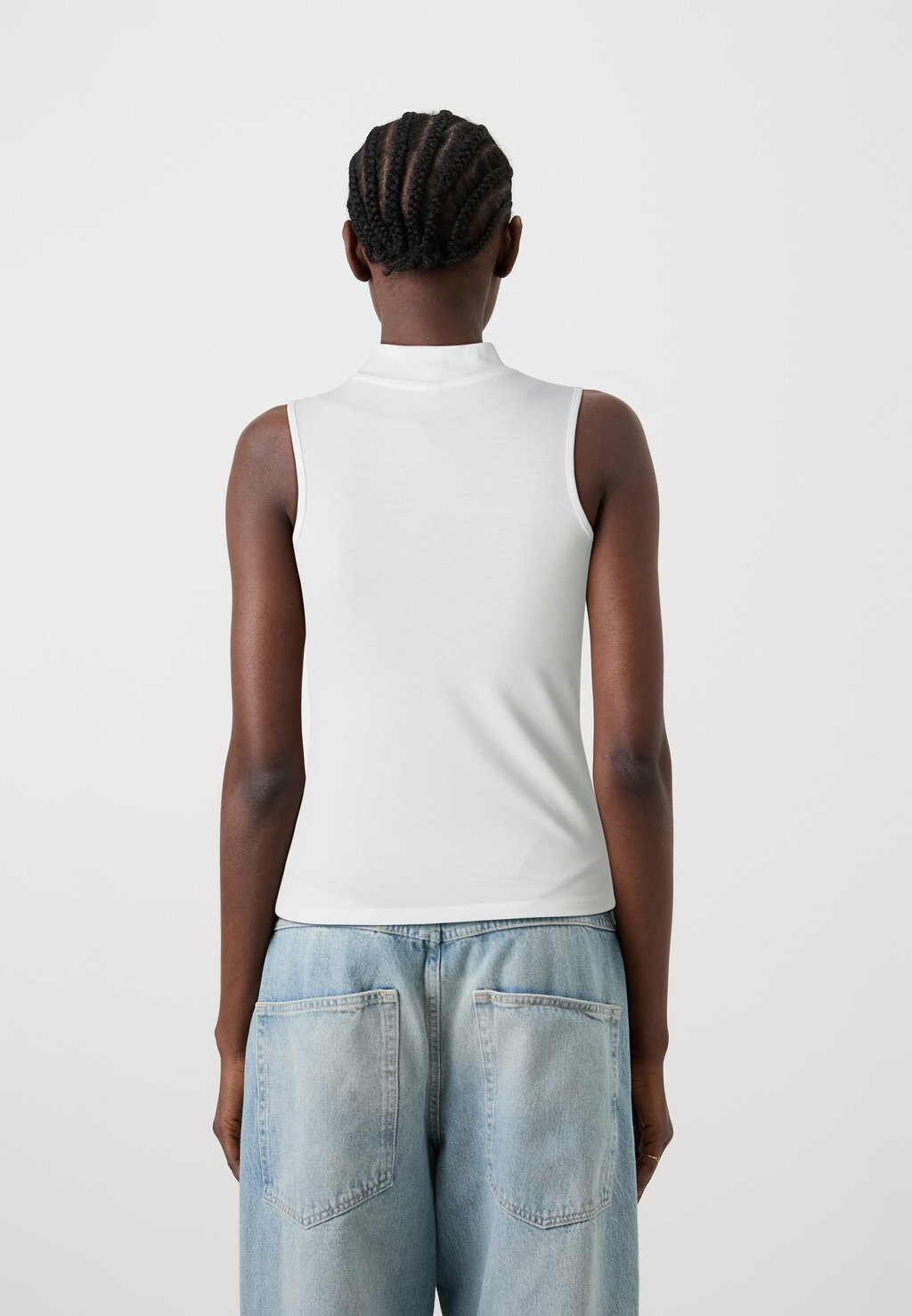 Топ ONLNIELLA ONLY, белый
Топ ONLNIELLA ONLY, белый