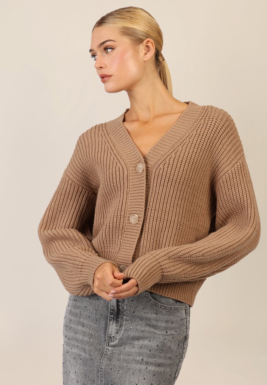 Кардиган Apart Cardigan, Camel
Кардиган Apart Cardigan, Camel