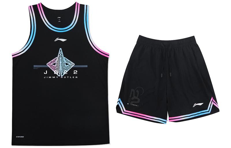 Спортивная коллекция баскетбола Баскетбольный костюм мужской черный Lining, черный 
Спортивная коллекция баскетбола Баскетбольный костюм мужской черный Lining, черный