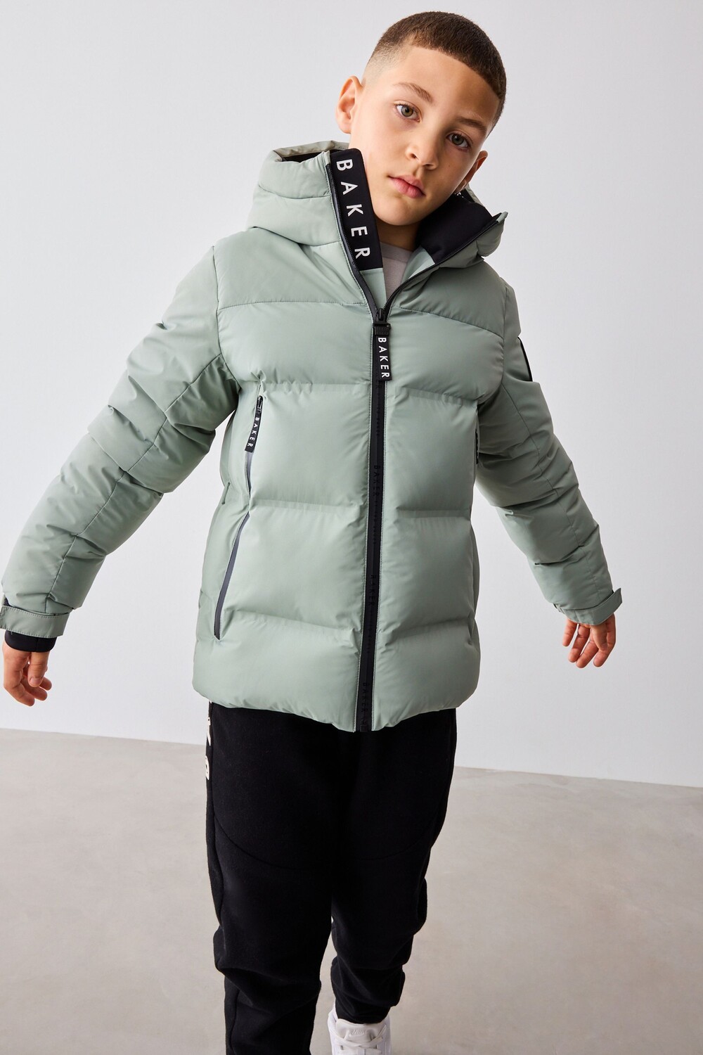 Устойчивое к воздействию душа термосвариваемое покрытие Baker By Ted Baker, зеленый
Устойчивое к воздействию душа термосвариваемое покрытие Baker By Ted Baker, зеленый