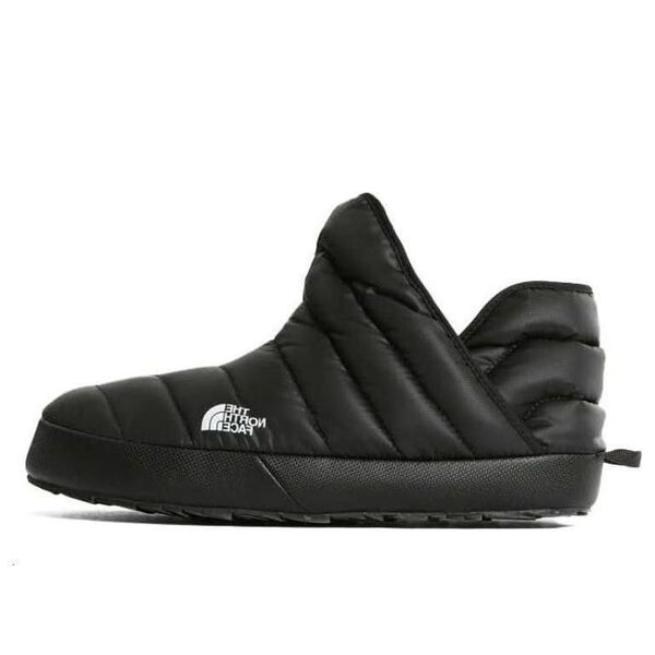 Кроссовки thermoball traction slippers 'tnf black' The North Face, черный
Кроссовки thermoball traction slippers 'tnf black' The North Face, черный