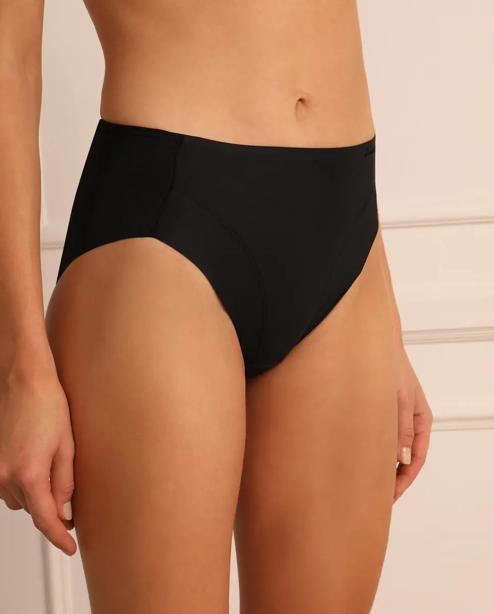 Трусики с идеальными изгибами Janira, черный 
Трусики с идеальными изгибами Janira, черный