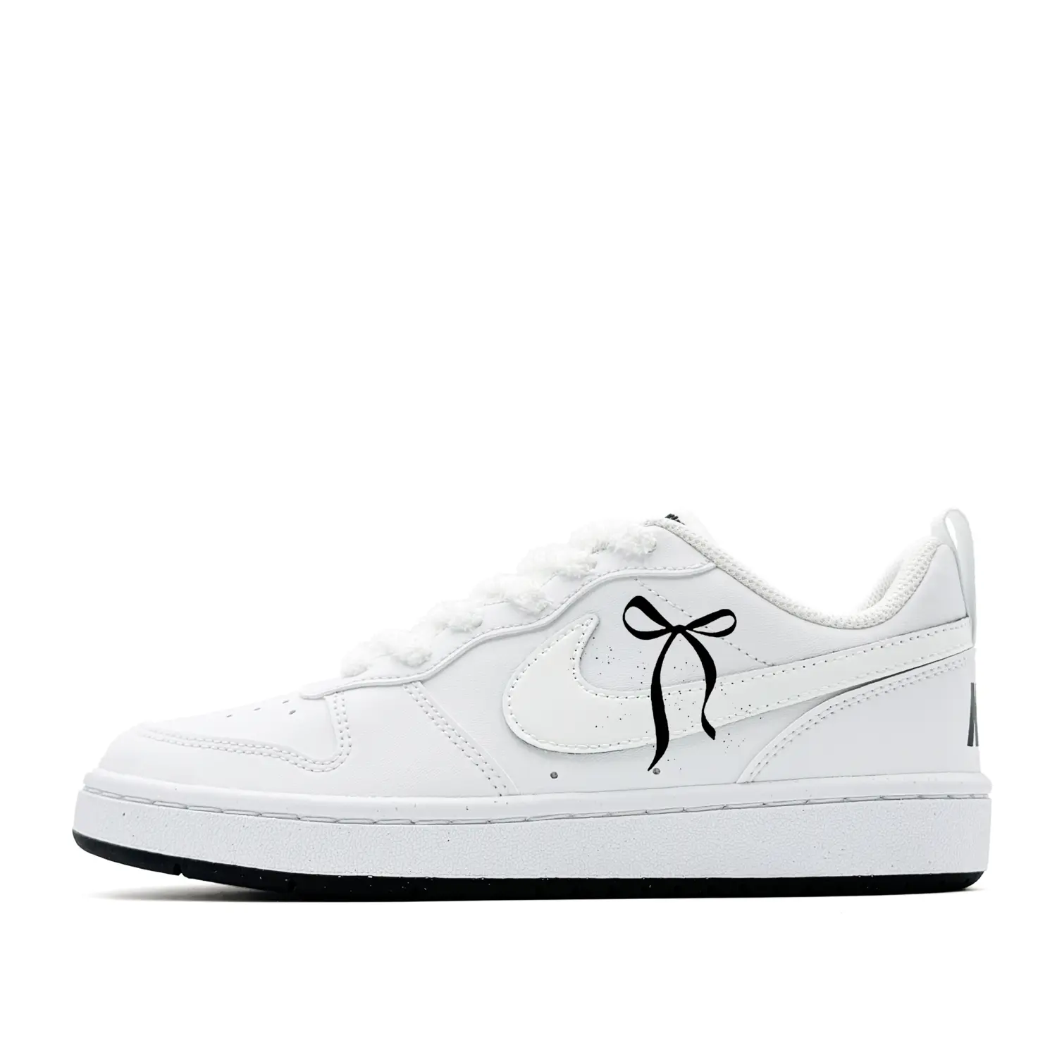Nike Court Borough Black Bowknot, милый, девичий, сладкий стиль, мультяшный, антивозрастной, кампус Synthetic Leather
Nike Court Borough Black Bowknot, милый, девичий, сладкий стиль, мультяшный, антивозрастной, кампус Synthetic Leather