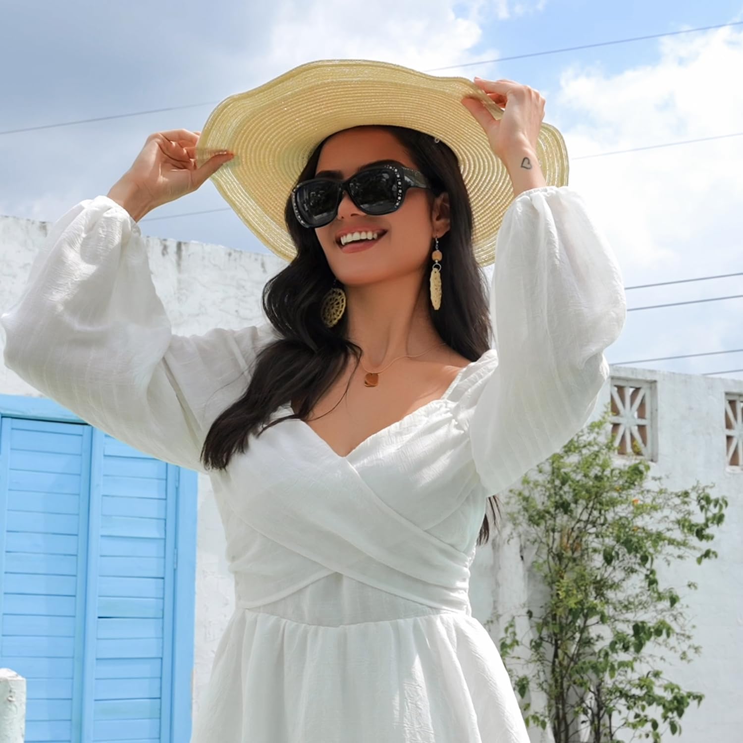 Солнцезащитные очки Wzerry, надеваемые поверх обычных очков, для женщин, в стиле ретро, поляризованные, с защитой от УФ-излучения UV 400 и стразами, Black/Grey + Brown Tortoise/Grey
Солнцезащитные очки Wzerry, надеваемые поверх обычных очков, для женщин, в стиле ретро, поляризованные, с защитой от УФ-излучения UV 400 и стразами, Black/Grey + Brown Tortoise/Grey