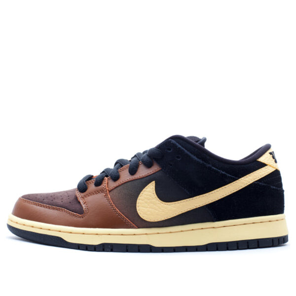 Кроссовки sb dunk low premium Nike, коричневый 
Кроссовки sb dunk low premium Nike, коричневый