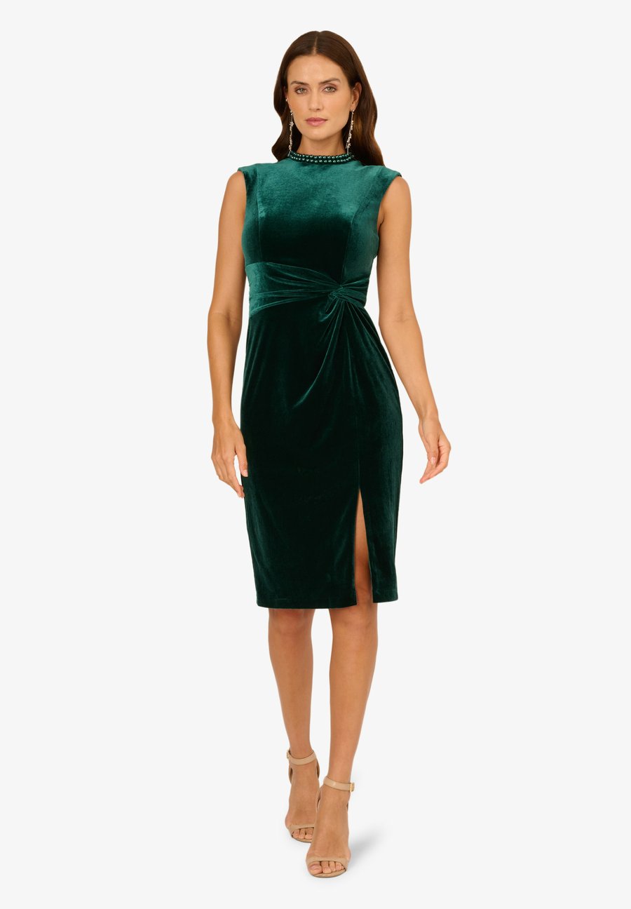 Платье Adrianna Papell Cocktail dress / Party dress, Emerald/Dark Green
Платье Adrianna Papell Cocktail dress / Party dress, Emerald/Dark Green