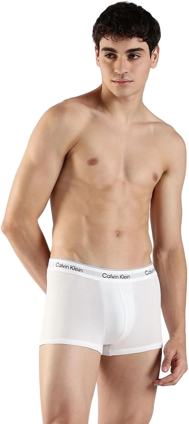 Комплект из 3 трусов-боксеров Calvin Klein с низкой посадкой, мужские, Icon, хлопковый стрейч, 3 White
Комплект из 3 трусов-боксеров Calvin Klein с низкой посадкой, мужские, Icon, хлопковый стрейч, 3 White