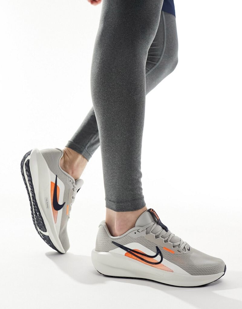Серо-оранжевые кроссовки Nike Downshifter 13, Оранжевый, Серо-оранжевые кроссовки Nike Downshifter 13
Серо-оранжевые кроссовки Nike Downshifter 13, Оранжевый, Серо-оранжевые кроссовки Nike Downshifter 13