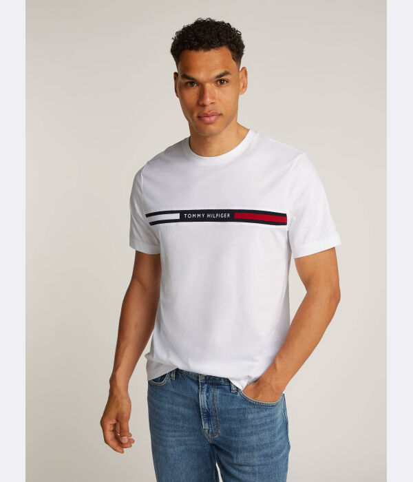 Футболки Regular fit Tommy Hilfiger, белый 
Футболки Regular fit Tommy Hilfiger, белый
