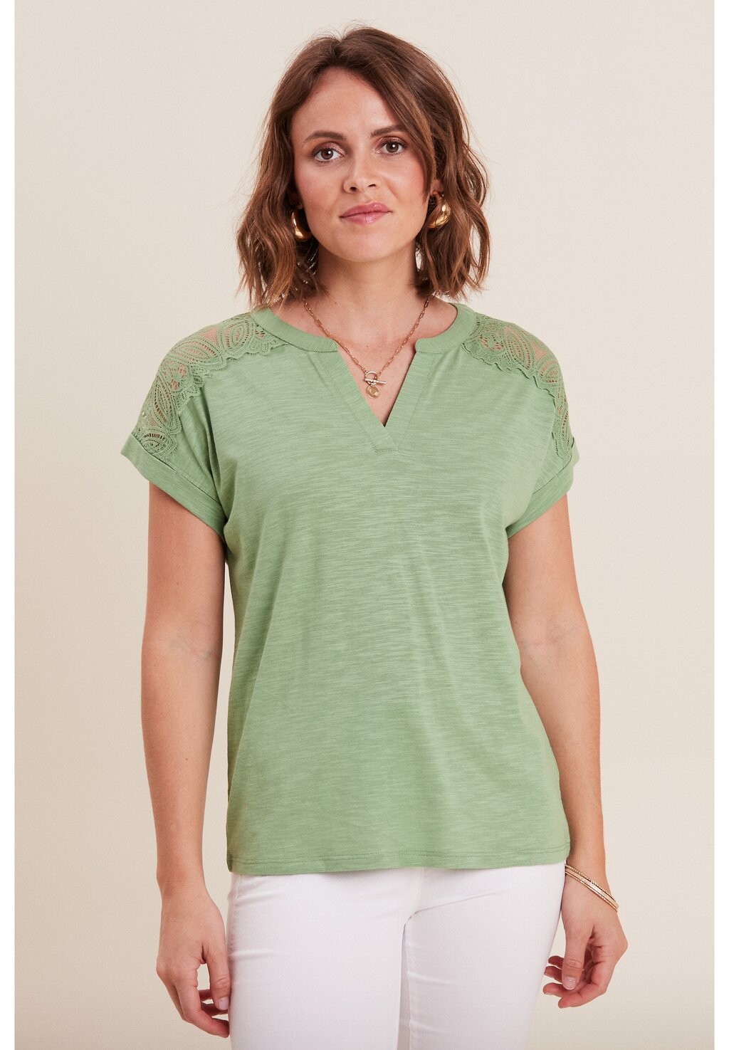 Базовая футболка Breal, оливковый
Базовая футболка Breal, оливковый