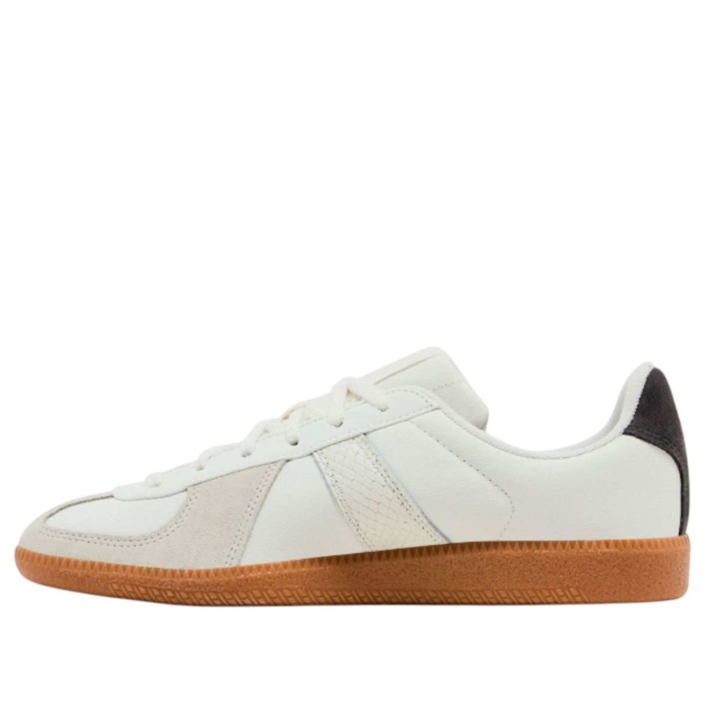 Adidas x END. BW Army 'Chip Shop'
Adidas x END. BW Army 'Chip Shop'