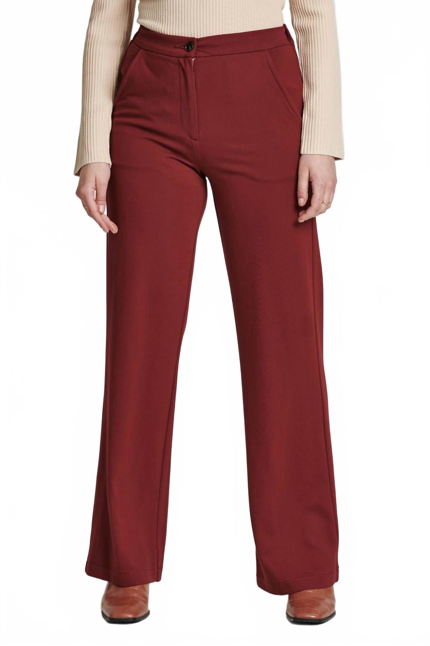 Брюки Bishop Wide в цвете Vino Another Love, Vino
Брюки Bishop Wide в цвете Vino Another Love, Vino