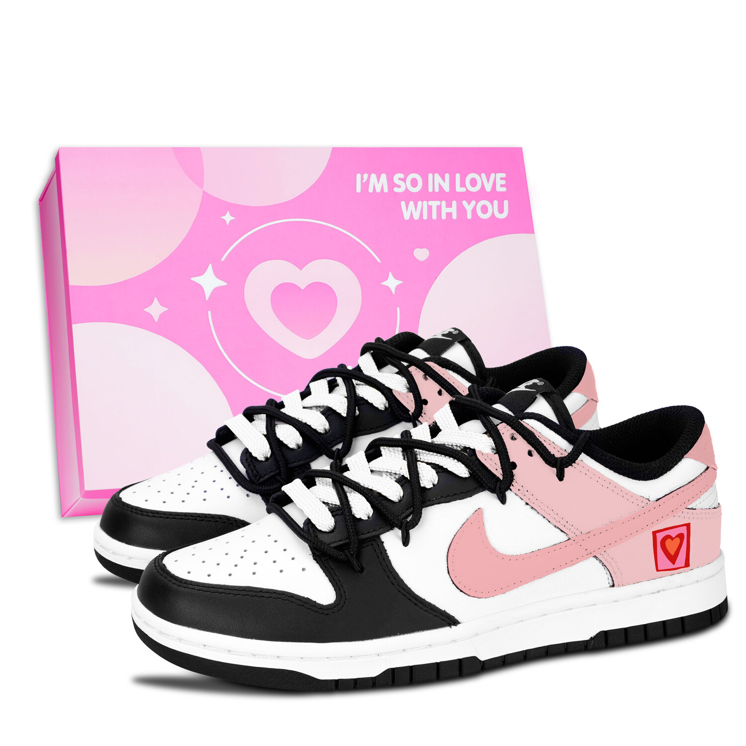 Nike Dunk Black White, Pink Heart Sweet Trend, кожаные, противоскользящие, износостойкие, низкие кроссовки для скейтбординга Pink
Nike Dunk Black White, Pink Heart Sweet Trend, кожаные, противоскользящие, износостойкие, низкие кроссовки для скейтбординга Pink