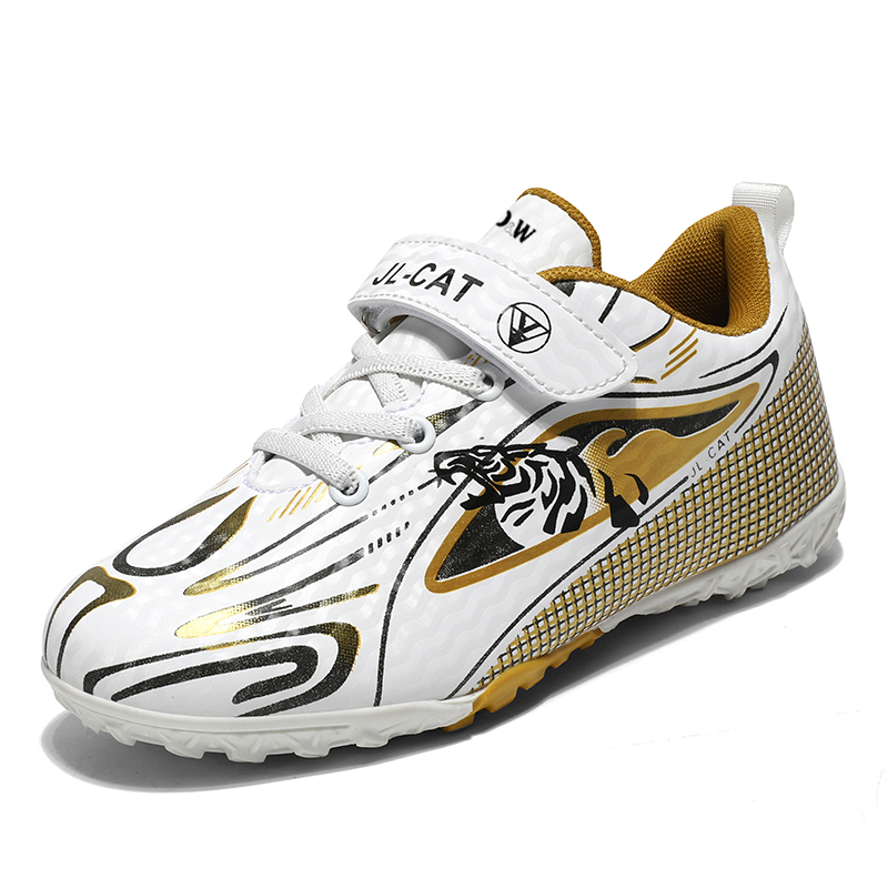 Детские футбольные бутсы с амортизацией ударов и износостойкостью, низкие D&W, белый/золотой
Детские футбольные бутсы с амортизацией ударов и износостойкостью, низкие D&W, белый/золотой