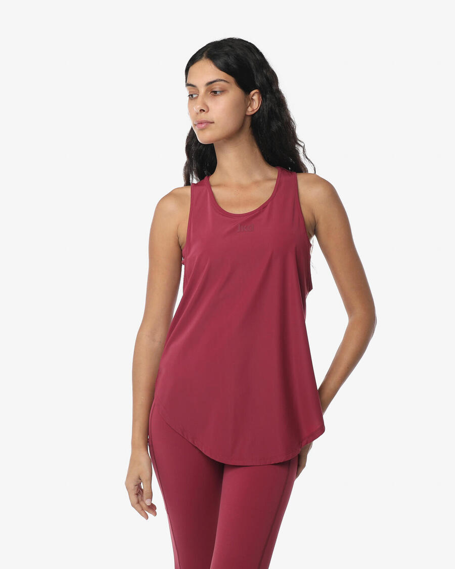 JAKED Синтетическая майка для фитнеса бордового цвета для женщин
JAKED Синтетическая майка для фитнеса бордового цвета для женщин