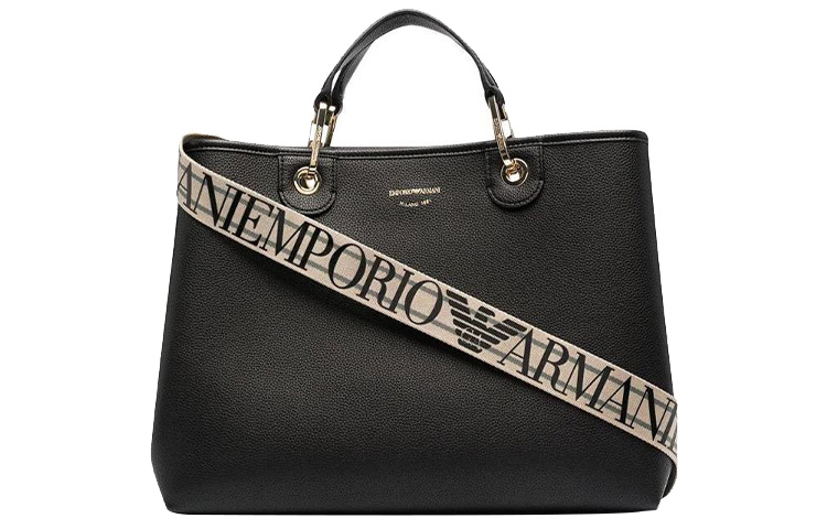 Сумка с детализированным логотипом EMPORIO ARMANI
Сумка с детализированным логотипом EMPORIO ARMANI