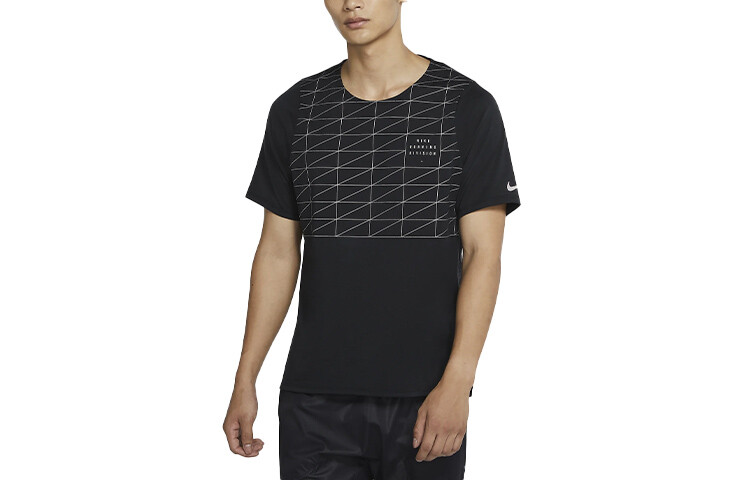 Мужская футболка Nike, цвет Black 
Мужская футболка Nike, цвет Black