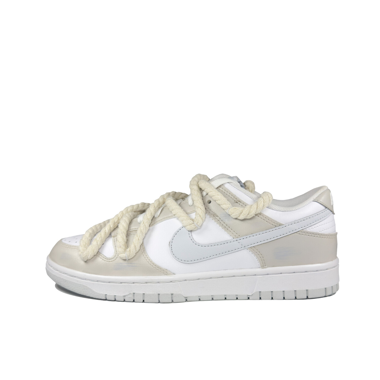 Кроссовки Nike Dunk Skateboarding Shoes Men Low-top Beige/white/gray, цвет Off White
Кроссовки Nike Dunk Skateboarding Shoes Men Low-top Beige/white/gray, цвет Off White