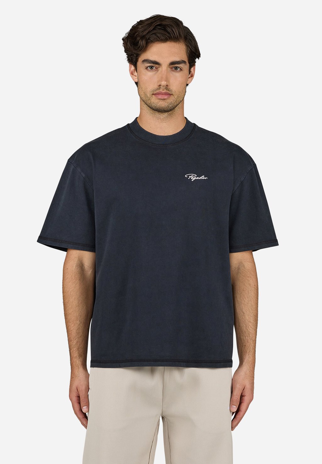 Базовая футболка SIGNAR Pegador, черный
Базовая футболка SIGNAR Pegador, черный