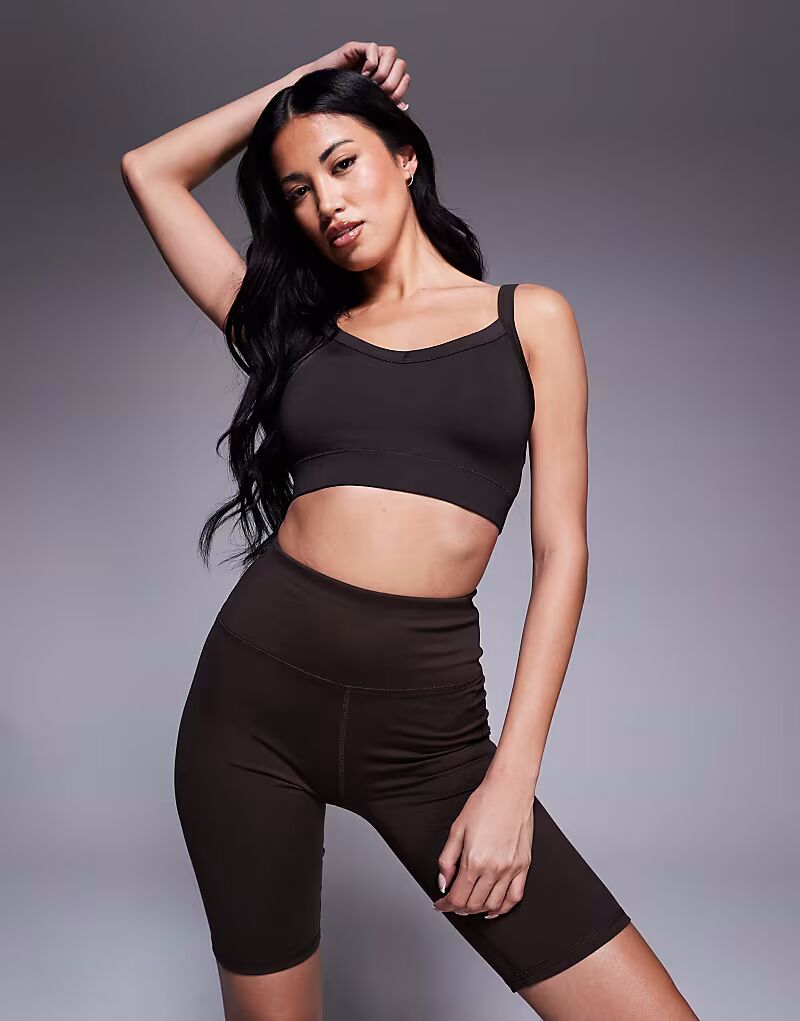 Мягкие леггинсы длиной 8 дюймов, шоколадного цвета 4505
Мягкие леггинсы длиной 8 дюймов, шоколадного цвета 4505