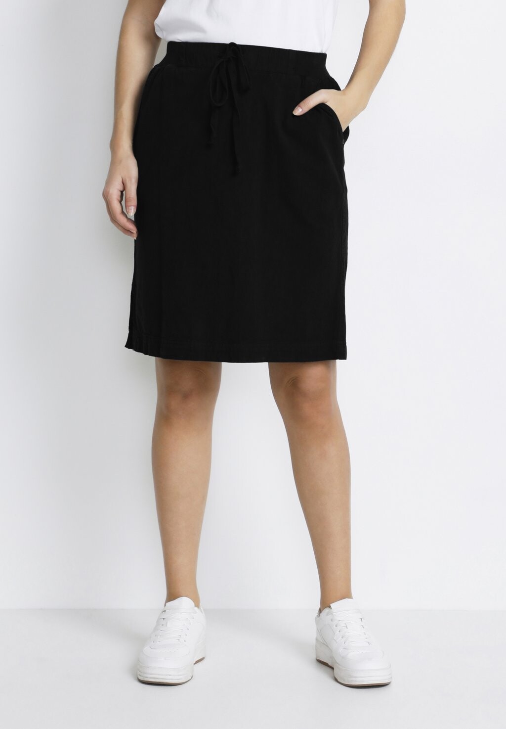 Юбка-карандаш Kaffe
Юбка-карандаш Kaffe