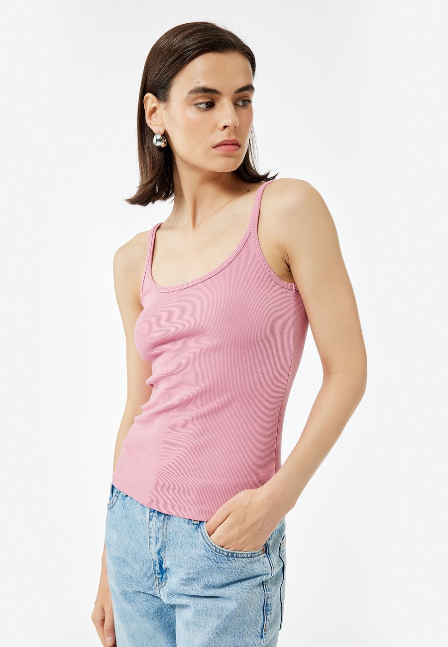 Топ Koton Top, Pink
Топ Koton Top, Pink