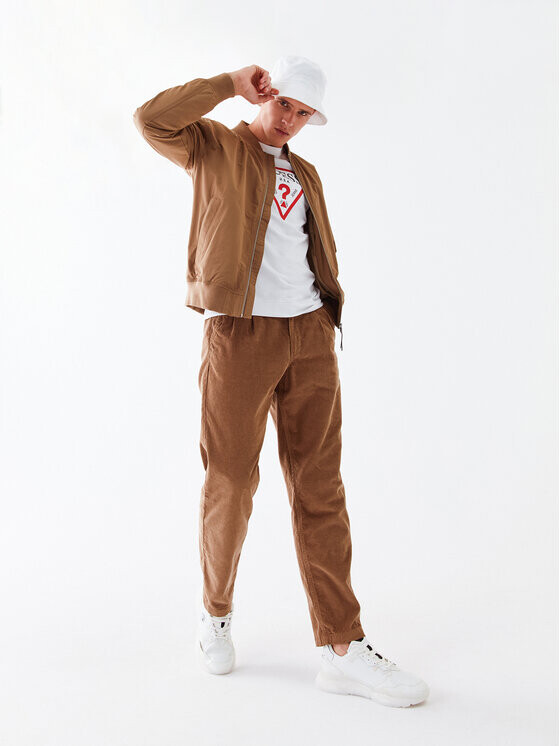 Толстовка узкого кроя Guess, белый
Толстовка узкого кроя Guess, белый