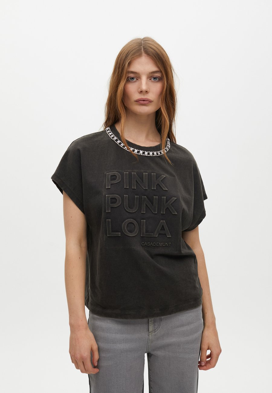 Футболка LOLA CASADEMUNT Print T-shirt, Dark Grey
Футболка LOLA CASADEMUNT Print T-shirt, Dark Grey