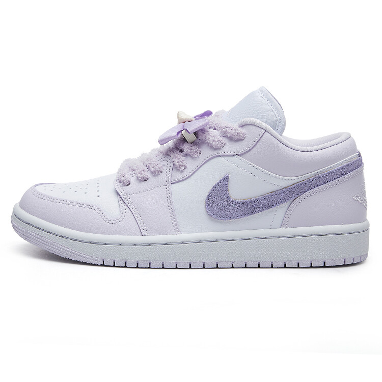 Кроссовки Air Jordan 1 Vintage Basketball Shoes Women's Low-top White, фиолетовый
Кроссовки Air Jordan 1 Vintage Basketball Shoes Women's Low-top White, фиолетовый