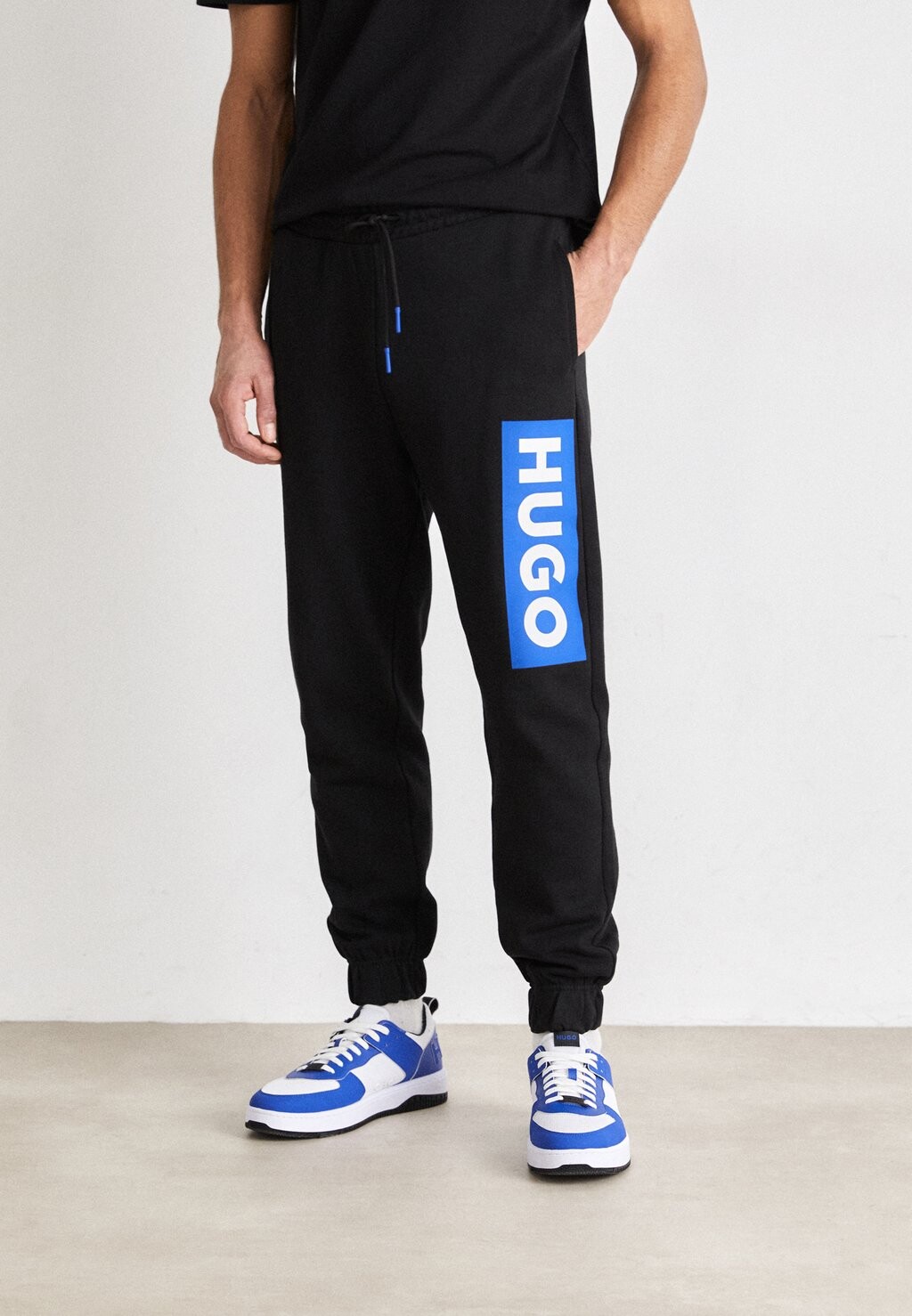 Брюки для бега NURAM HUGO, цвет black
Брюки для бега NURAM HUGO, цвет black