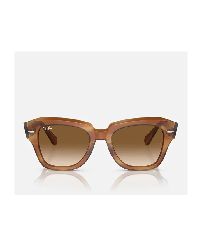 Квадратные солнцезащитные очки, модель State Street Ray-Ban, коричневый
Квадратные солнцезащитные очки, модель State Street Ray-Ban, коричневый