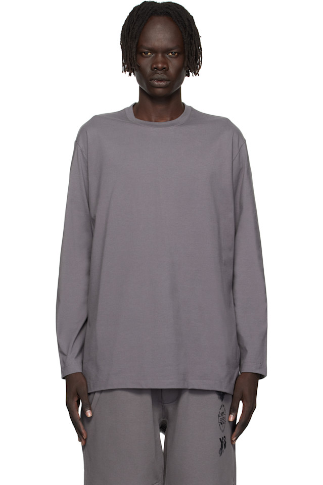 Y-3 Серая футболка с длинными рукавами и графическим принтом
Y-3 Серая футболка с длинными рукавами и графическим принтом