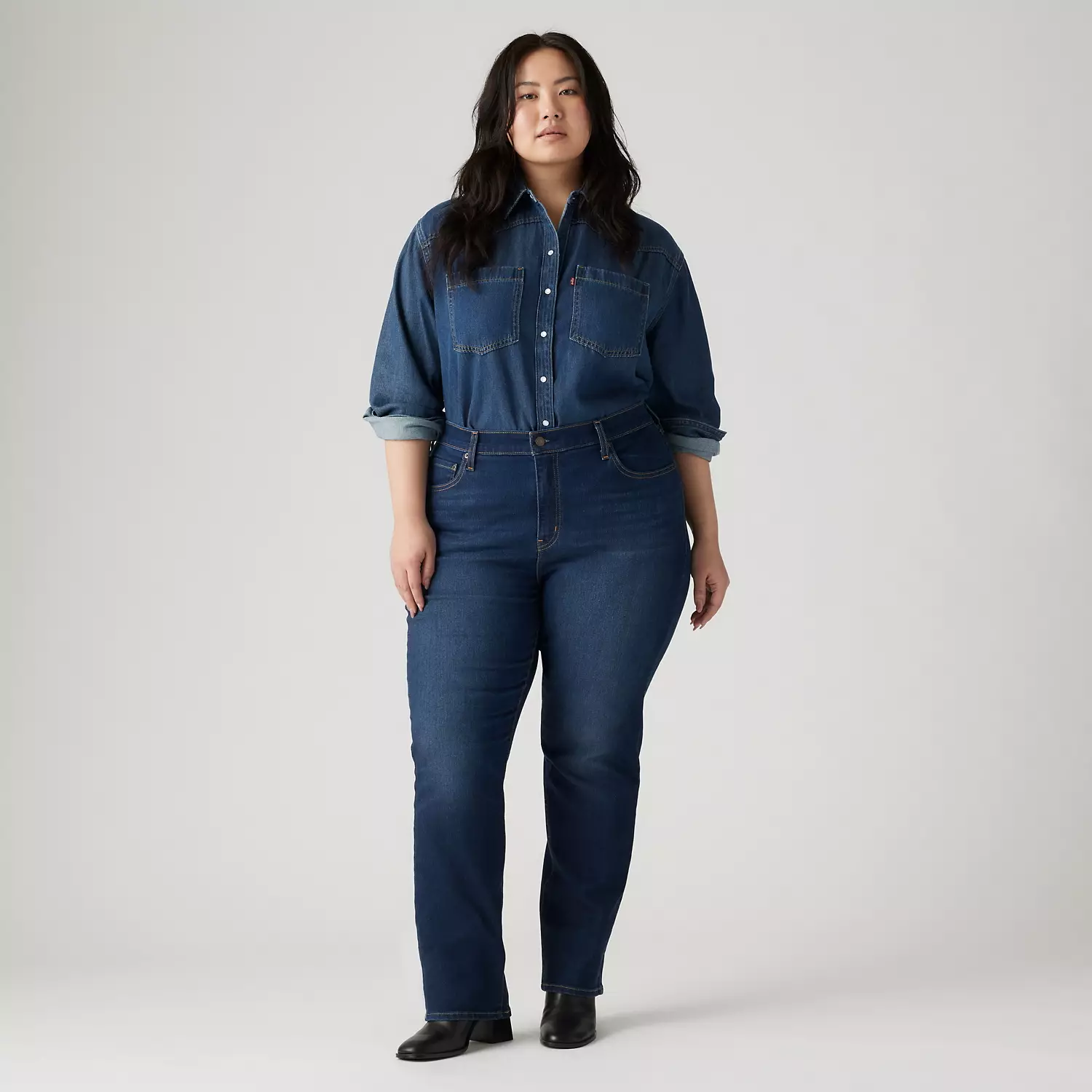 724 узкие прямые женские джинсы с высокой посадкой (большие размеры) Levi's, цвет Chelsea Carbon Glow - Medium Wash
724 узкие прямые женские джинсы с высокой посадкой (большие размеры) Levi's, цвет Chelsea Carbon Glow - Medium Wash