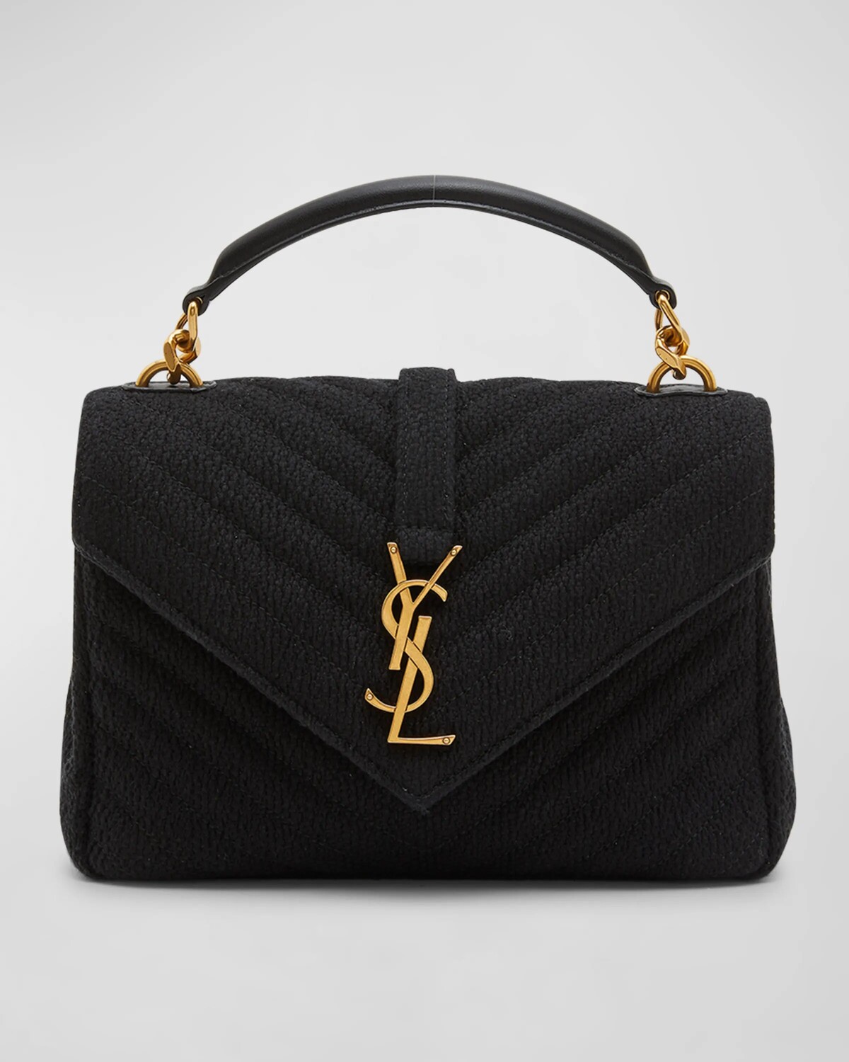 Сумка через плечо College среднего размера с клапаном YSL из стеганого твида Saint Laurent, цвет Noir
Сумка через плечо College среднего размера с клапаном YSL из стеганого твида Saint Laurent, цвет Noir