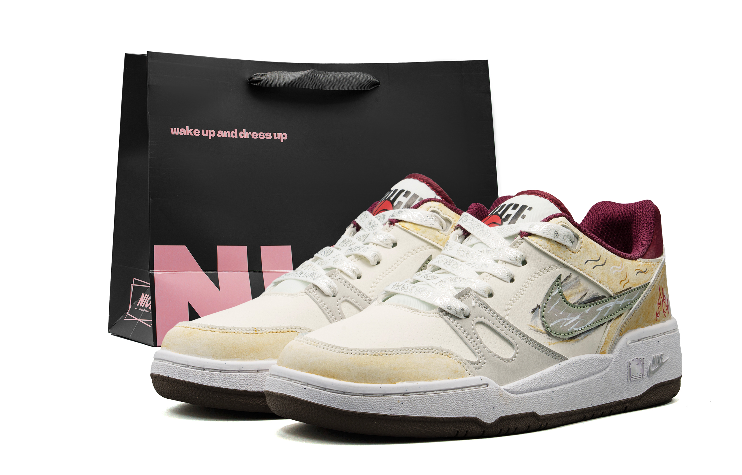 Кроссовки Full Force Low top Skateboard мужские белые золотые Shopping Bag Nike, белый
Кроссовки Full Force Low top Skateboard мужские белые золотые Shopping Bag Nike, белый