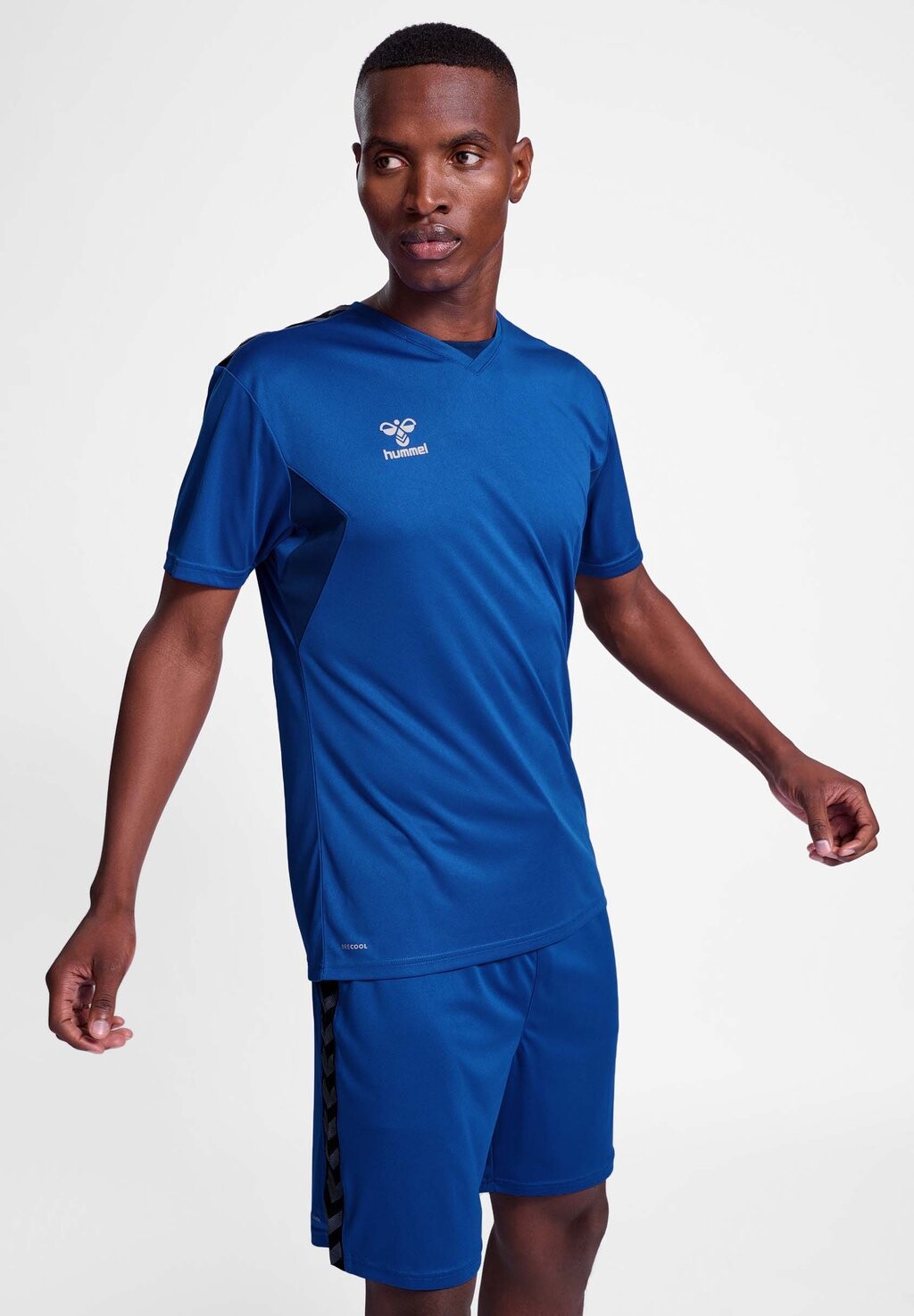 Футболка с принтом AUTHENTIC PL S S Hummel, цвет true blue
Футболка с принтом AUTHENTIC PL S S Hummel, цвет true blue