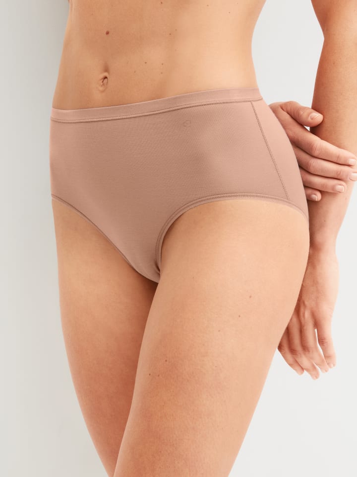 Calida Трусы Slip in timeless taupe
Calida Трусы Slip in timeless taupe