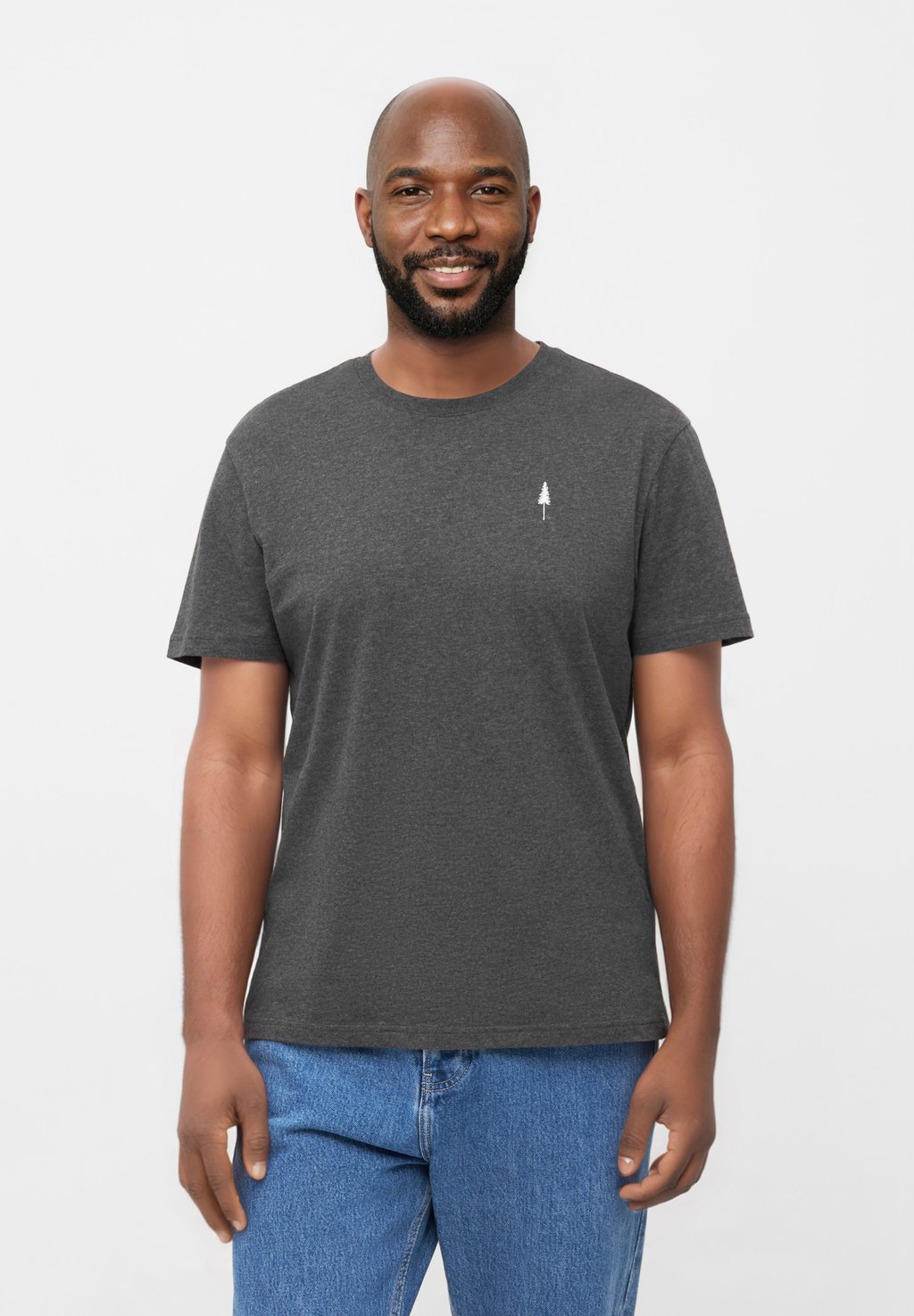 Базовая футболка TREESHIRT NIKIN, черный
Базовая футболка TREESHIRT NIKIN, черный