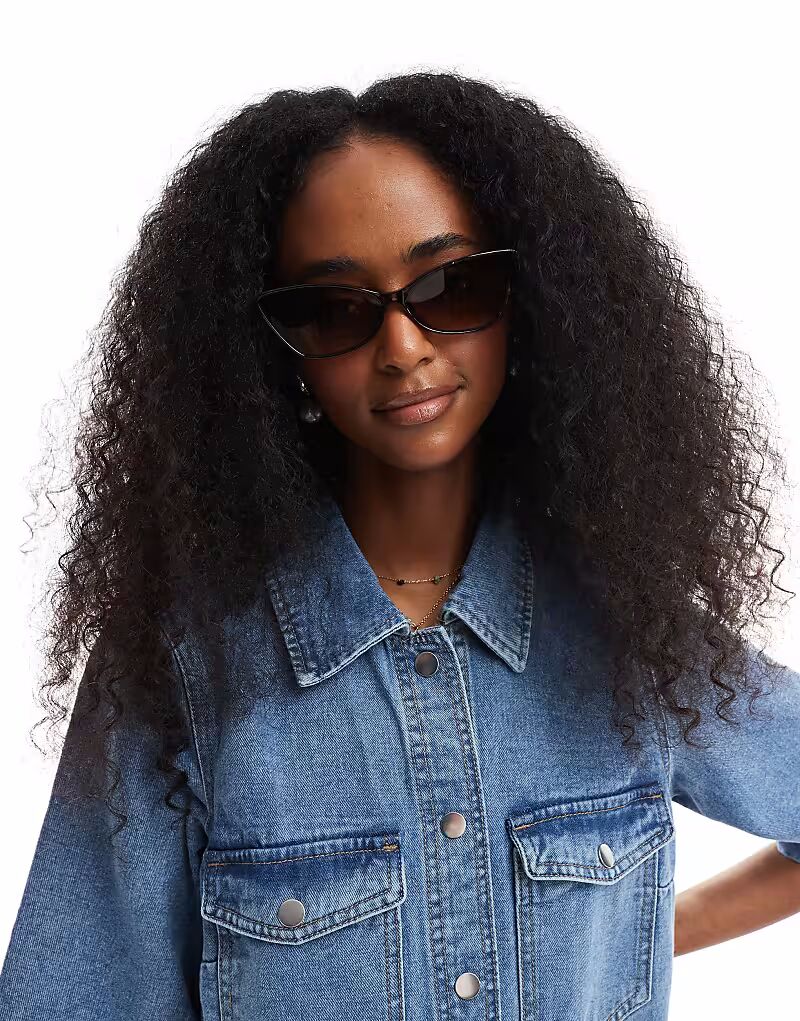 Солнцезащитные очки Pieces в оправе «кошачий глаз» с коричневыми линзами в черепаховом цвете
Солнцезащитные очки Pieces в оправе «кошачий глаз» с коричневыми линзами в черепаховом цвете