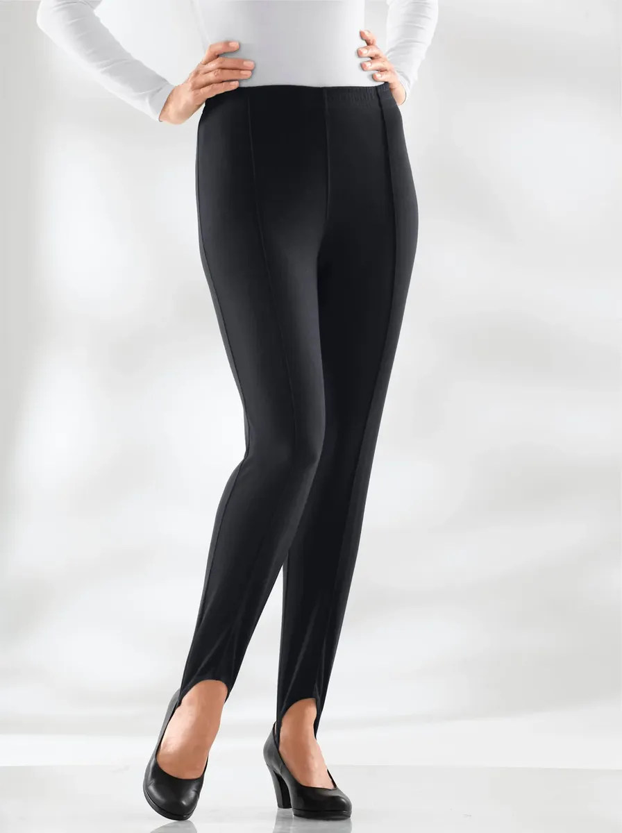 Брюки Classic Basics со складками, черный
Брюки Classic Basics со складками, черный