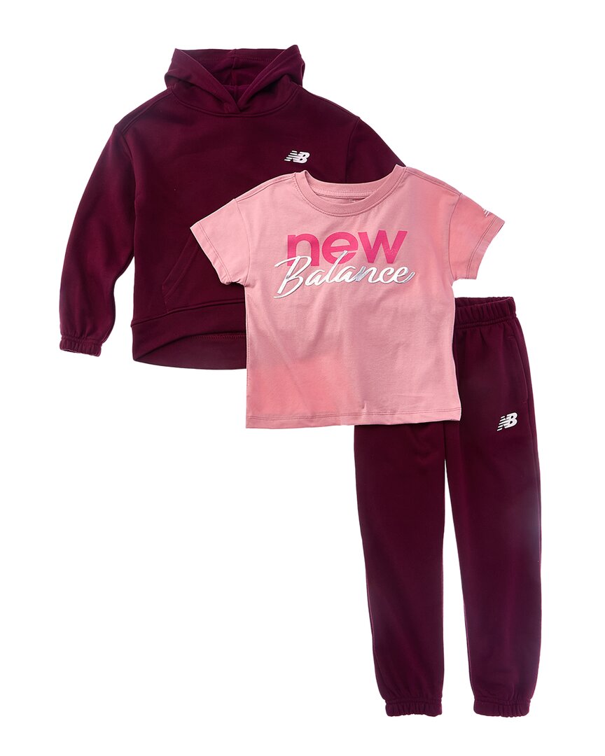 Комплект New Balance из 3 предметов: худи, футболка и спортивные штаны, красный
Комплект New Balance из 3 предметов: худи, футболка и спортивные штаны, красный